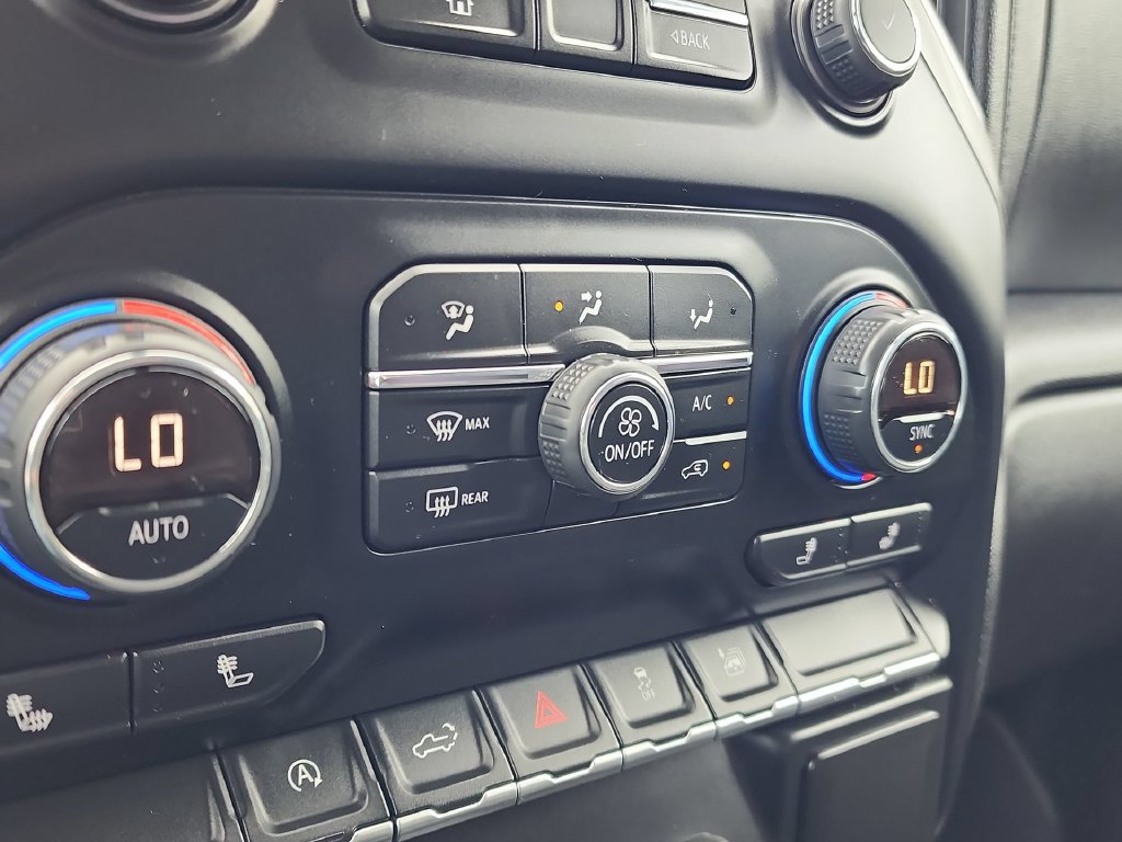 Used 2019 Chevrolet Silverado 1500 RST w/ All-Star Edition RWD image 18