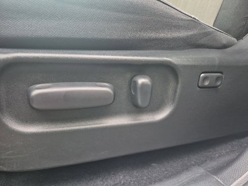 Used 2021 Toyota Tacoma TRD Off-Road image 16