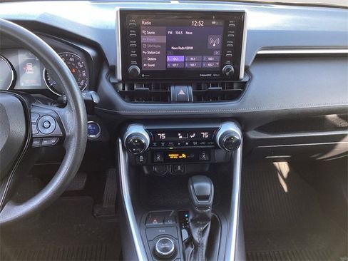 Used 2019 Toyota RAV4 XLE image 11