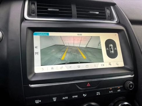 Used 2020 Jaguar E-PACE SE AWD/4WD image 16
