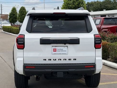 Certified 2025 Toyota 4Runner TRD Off-Road AWD/4WD image 6