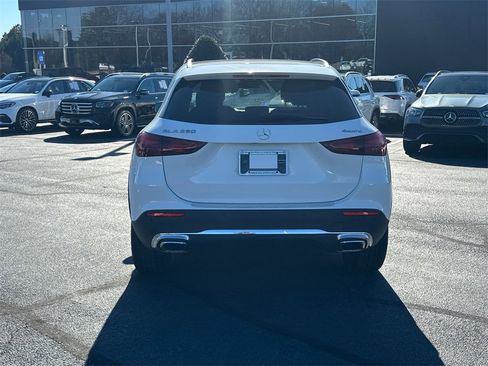 Certified 2026 Mercedes-Benz GLA 250 4MATIC image 6
