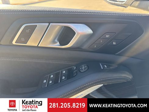 Used 2024 BMW X5 xDrive50e image 18