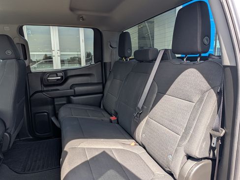 Used 2022 Chevrolet Silverado 1500 LT AWD/4WD image 9