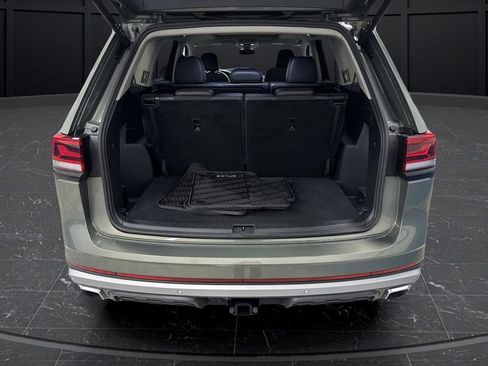 Used 2024 Volkswagen Atlas Peak Edition SEL image 16