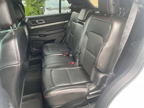Used 2016 Ford Explorer Sport w/ Equipment Group 401A AWD/4WD image 15