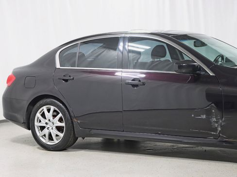 Used 2012 INFINITI G37 x Sedan w/ Premium Pkg AWD/4WD image 3