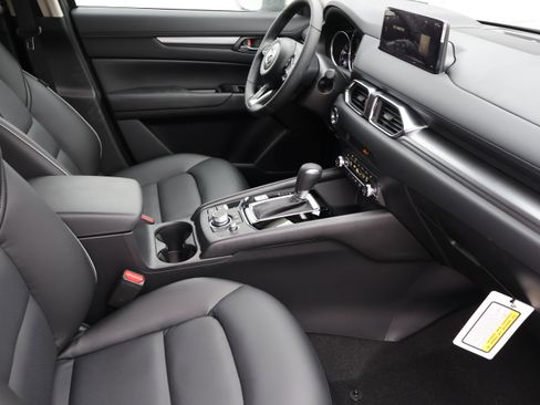 New 2025 MAZDA CX-5 AWD 2.5 S w/ Select Package image 11