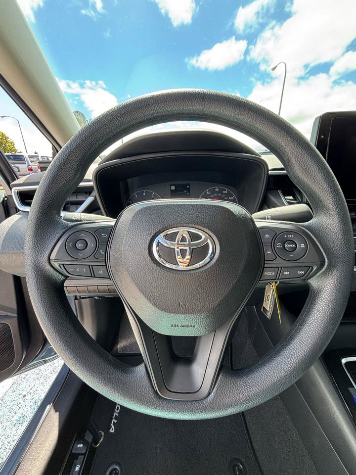 Used 2024 Toyota Corolla LE FWD image 10