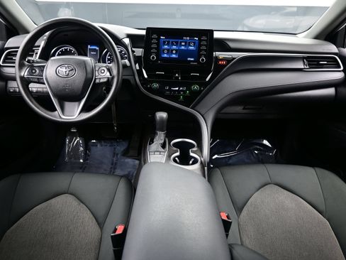 Used 2024 Toyota Camry LE FWD image 16