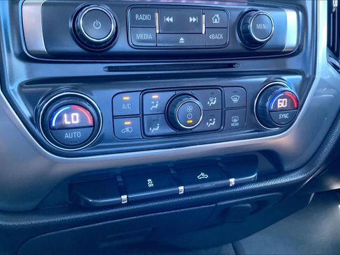 Used 2017 Chevrolet Silverado 1500 LT w/ LT Eassist Package RWD image 34