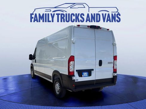Used 2026 RAM ProMaster 2500 FWD image 3