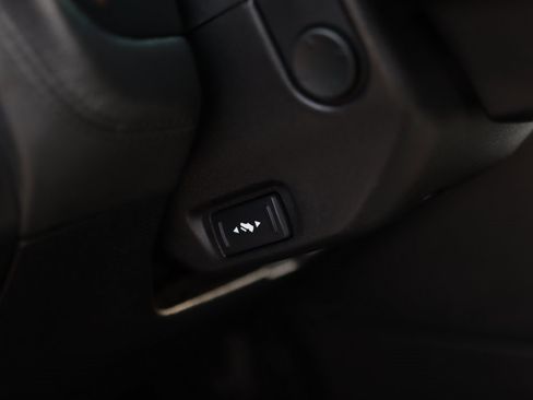 Used 2017 Ford Explorer Platinum image 11