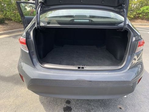 Used 2024 Toyota Corolla LE image 32