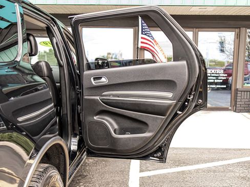 Used 2019 Dodge Durango SXT AWD/4WD image 35