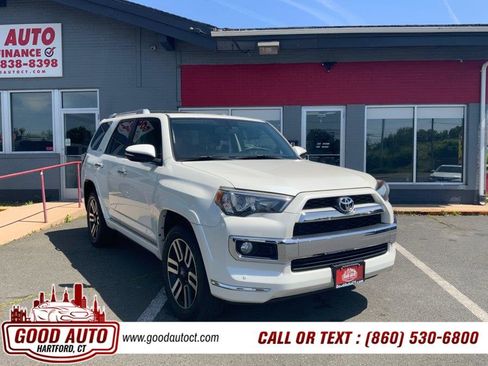 Used 2017 Toyota 4Runner Limited AWD/4WD image 3
