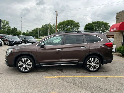 Used 2019 Subaru Ascent Touring AWD/4WD image 8