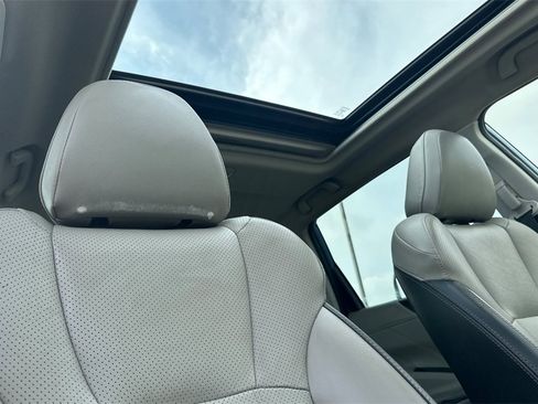 Used 2021 Subaru Forester Limited image 14