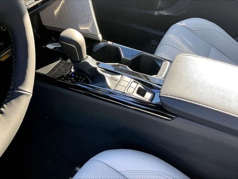 New 2026 Toyota Camry XLE AWD/4WD image 7