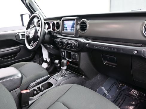 Used 2023 Jeep Wrangler Sport image 15