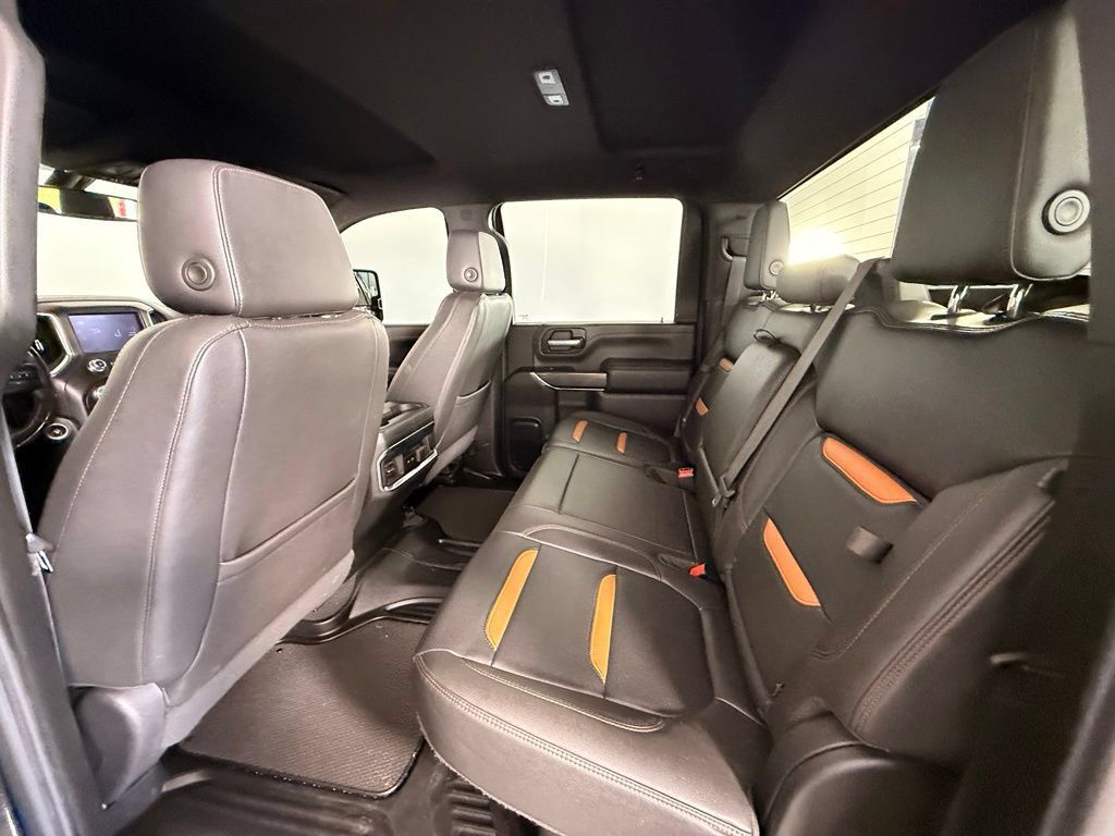 Used 2022 GMC Sierra 2500 AT4 w/ Gooseneck/5TH Wheel Package AWD/4WD image 24