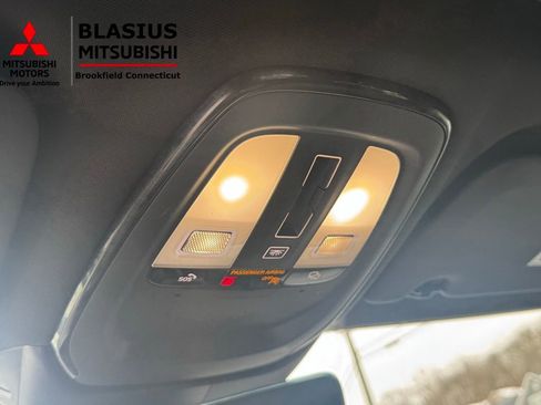 Used 2024 Volvo S60 B5 Plus image 29