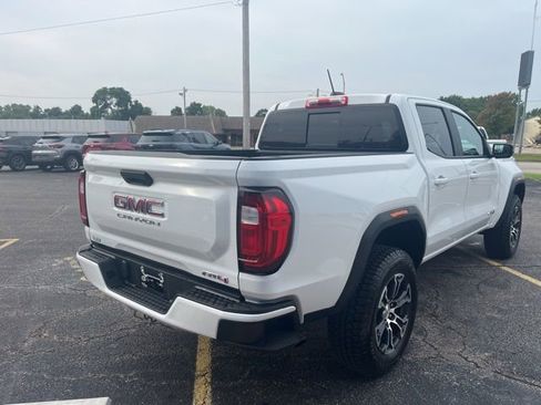 Used 2024 GMC Canyon AT4 image 7