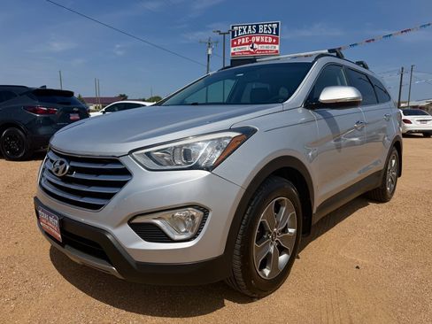 Used 2014 Hyundai Santa Fe GLS FWD image 1