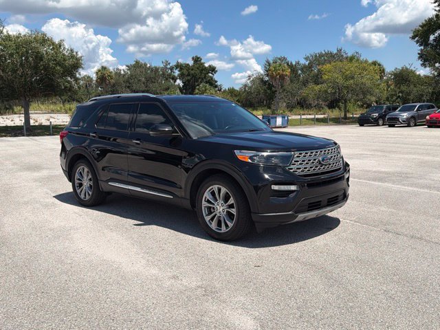 Used 2023 Ford Explorer Limited w/ Equipment Group 301A RWD image 7