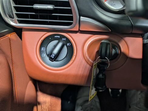 Used 2008 Porsche 911 Turbo image 34