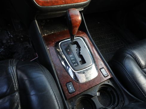 Used 2005 Acura MDX Touring image 19