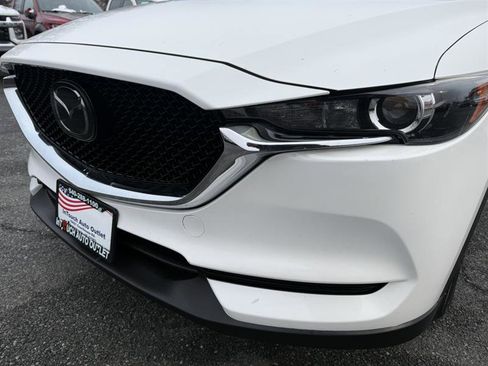 Used 2019 MAZDA CX-5 Touring image 10