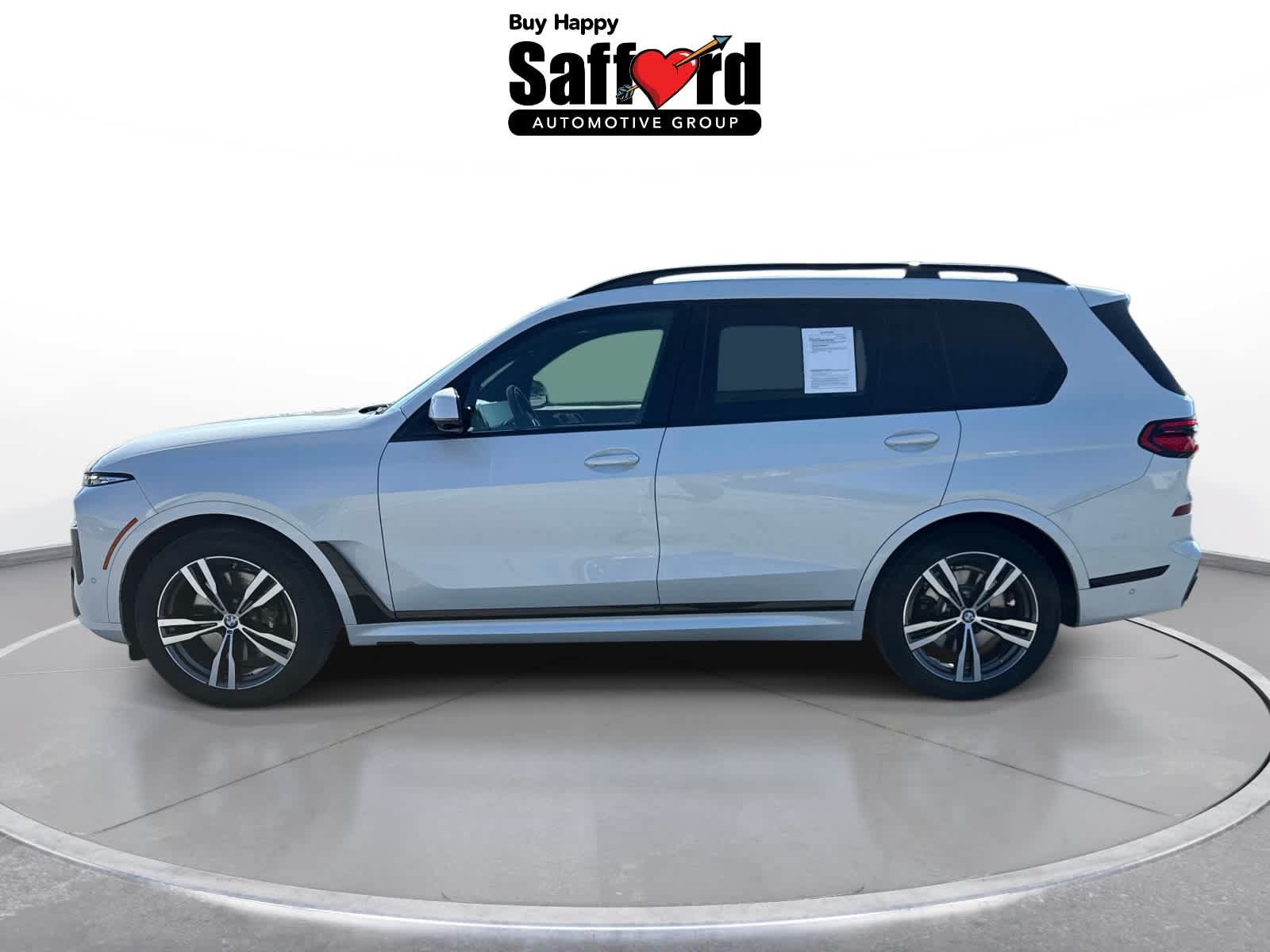 Used 2026 BMW X7 xDrive40i w/ M Sport Package AWD/4WD image 5