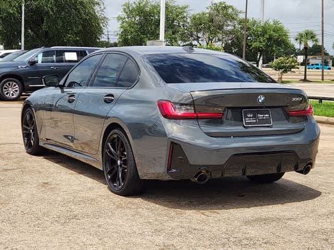 Used 2024 BMW 330i Sedan w/ M Sport Package RWD image 4