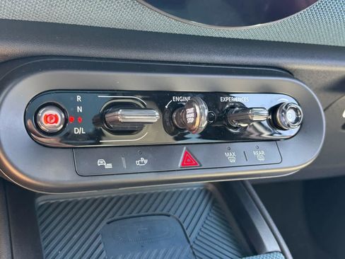 Certified 2025 MINI Cooper Countryman S w/ Comfort Package Max image 12