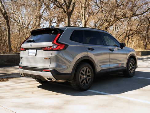 Used 2026 Honda CR-V TrailSport image 9
