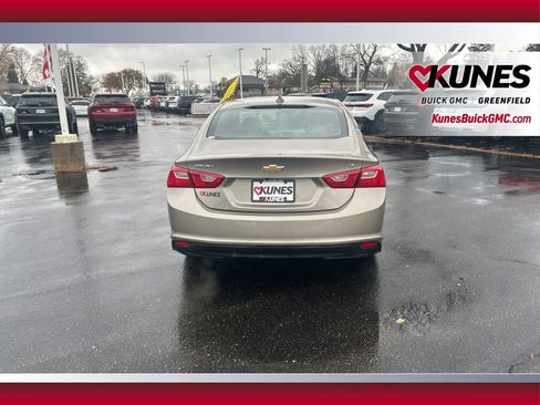 Used 2023 Chevrolet Malibu LT image 6