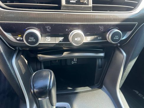 Used 2019 Honda Accord Sport image 30