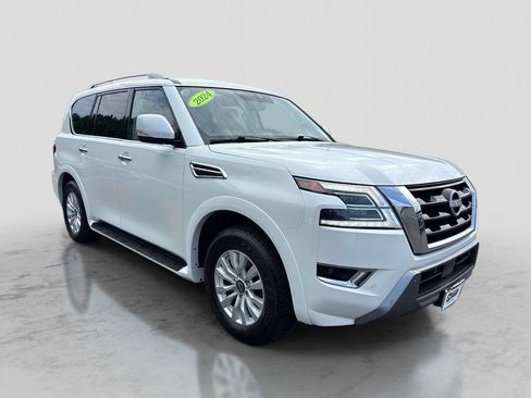 Used 2024 Nissan Armada SV w/ Cargo Package AWD/4WD image 7