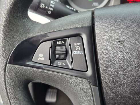 Used 2017 GMC Terrain SLE image 14