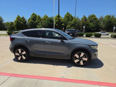 Used 2023 Volvo C40 P8 Recharge Ultimate AWD/4WD image 5