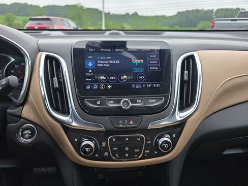 Used 2023 Chevrolet Equinox Premier AWD/4WD image 27
