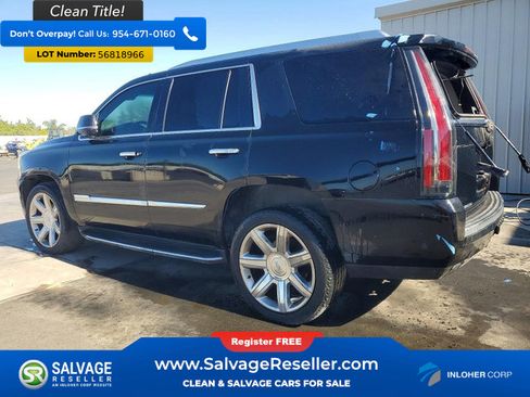 Used 2017 Cadillac Escalade Luxury AWD/4WD image 3