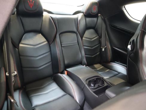 Used 2018 Maserati GranTurismo Sport image 16