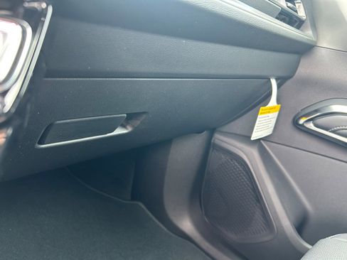 New 2026 Chevrolet Traverse LT w/ Driver Confidence Package image 10