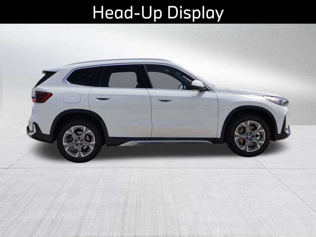 Used 2025 BMW X1 xDrive28i w/ Technology Package AWD/4WD image 8
