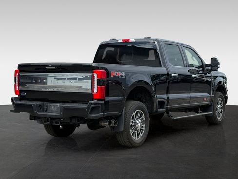 Certified 2024 Ford F250 Limited w/ FX4 Off-Road Package AWD/4WD image 5