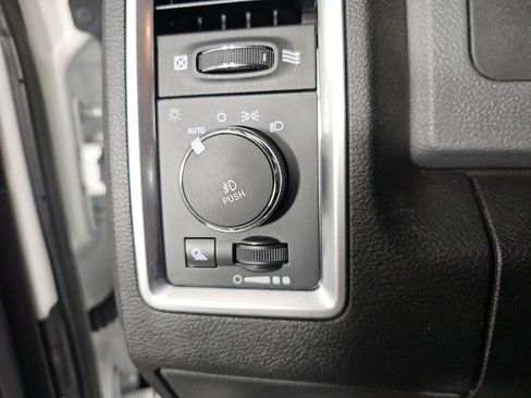 Used 2017 RAM 1500 Big Horn image 20