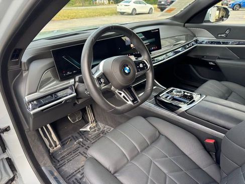 Certified 2024 BMW 760i xDrive image 14