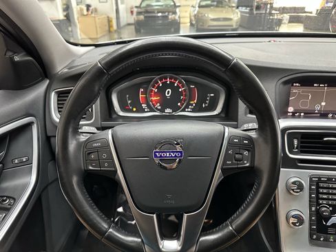 Used 2018 Volvo V60 T5 Dynamic w/ Vision Package AWD/4WD image 20